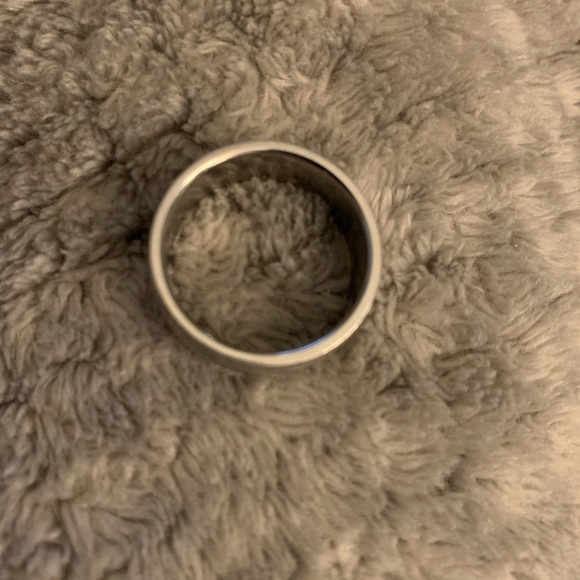 MENS SS RING SIZE 10 - Picture 2 of 3